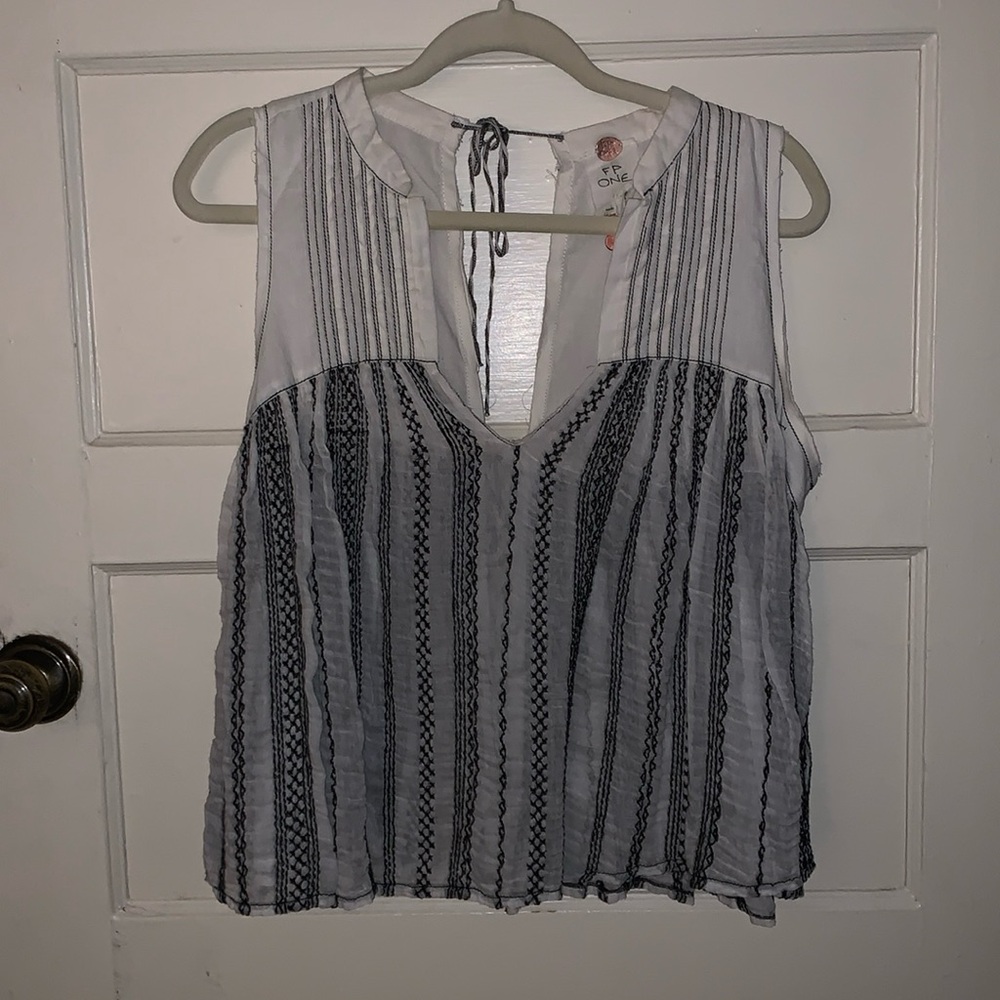 Free People top - Picture 3 of 5